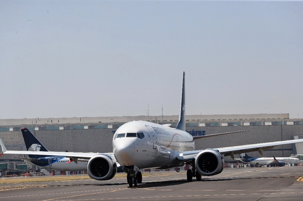 Aspectos del aeropuerto de la CDMX. Foto Luis Castillo/ archivo