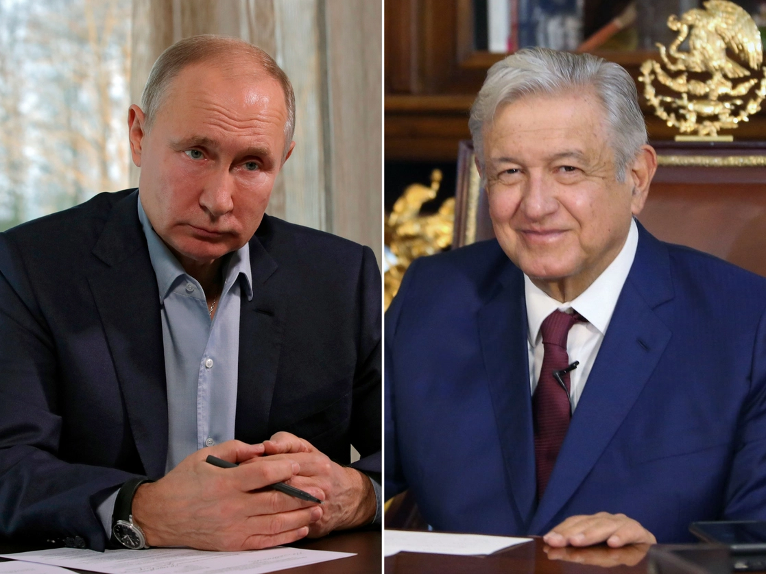 Los presidentes de la Federación Rusa, Vladimir Putin, y de México, Andrés Manuel López Obrador, sostuvieron ayer una negociación para la entrega de la vacuna Sputnik V. Fotos Ap y Presidencia de México vía Afp / Archivo
