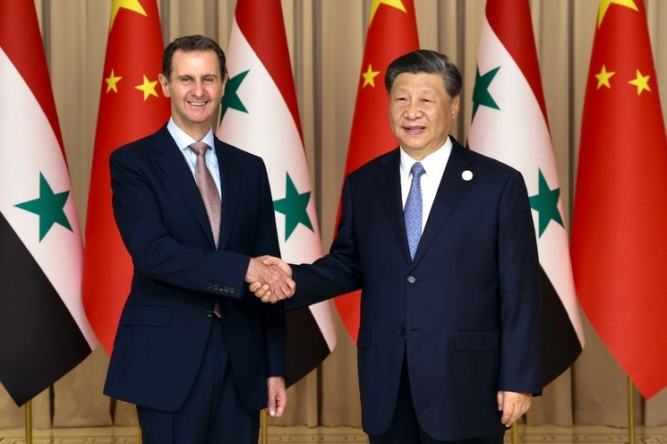 El presidente chino Xi Jinping, y el presidente sirio Bashar Assad antes de su reunión bilateral en Hangzhou, China, el viernes 22 de septiembre de 2023. Foto Ap 