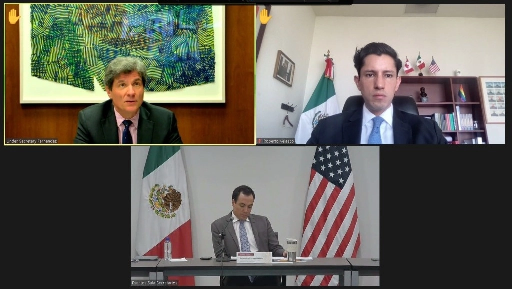 Como parte del Diálogo Económico de Alto Nivel (DEAN), representantes de México y Estados Unidos acordaron fortalecer las cadenas de suministro en México mediante una mayor integración en las mismas por parte de las pequeñas y medianas empresas. Imagen tomada de @r_velascoa