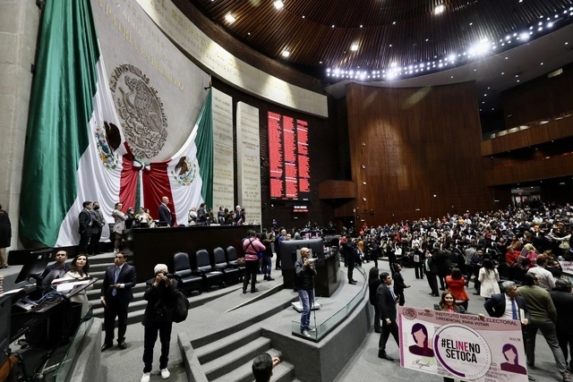 Sala de sesiones de la Cámara de Diputados. Foto Roberto García