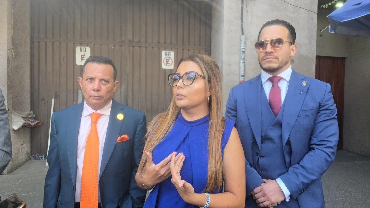 Karina Escandón, dirigente del Colectivo Nacional No Más Presos Inocentes, señaló que la familia de Daniel Tadeo, repartidor que murió atropellado en Santa Fe, no ha aceptado la reparación de daño que ofrece la familia de la imputada y que están pidiendo más dinero. Foto    