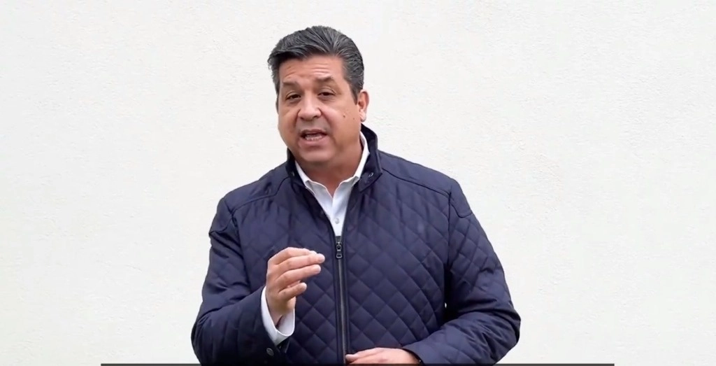 En un video sin ubicación, el ex gobernador no señaló a nadie de protagonizar la persecución política en su contra. Imagen tomada del video que difundió.