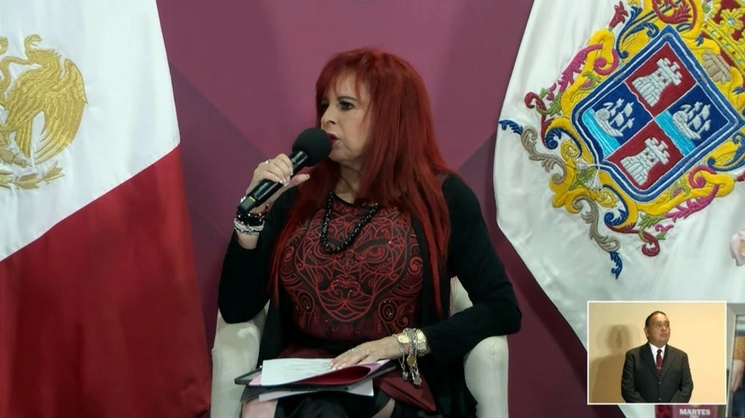 La gobernadora Layda Sansores durante su programa, Martes del Jaguar.
