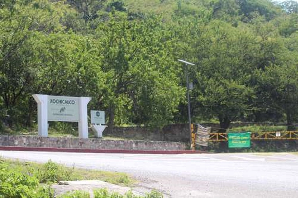Entrada a la zona arqueológica donde la canadiense pretende explotar una mina. Foto Rubicela Morelos
