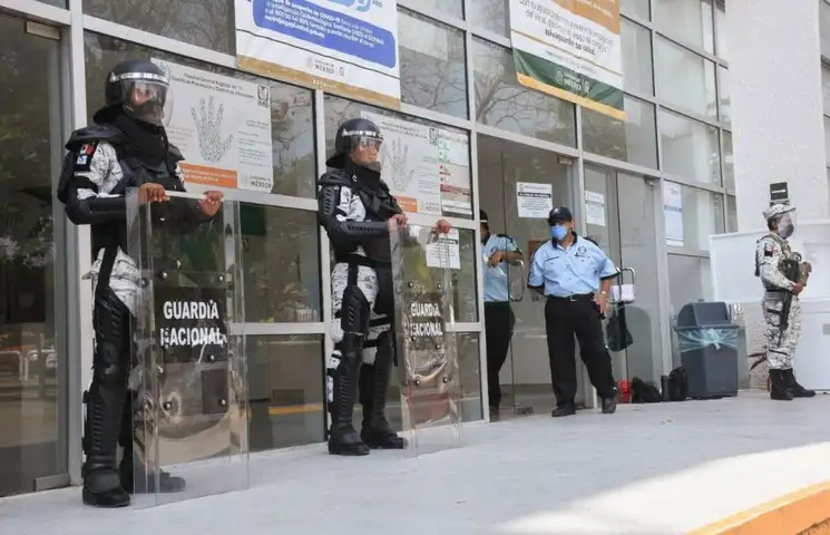 En el Hospital Regional Jesús Kumate, de Cancún, donde se atiende a pacientes con Covid-19. Foto Cuartoscuro