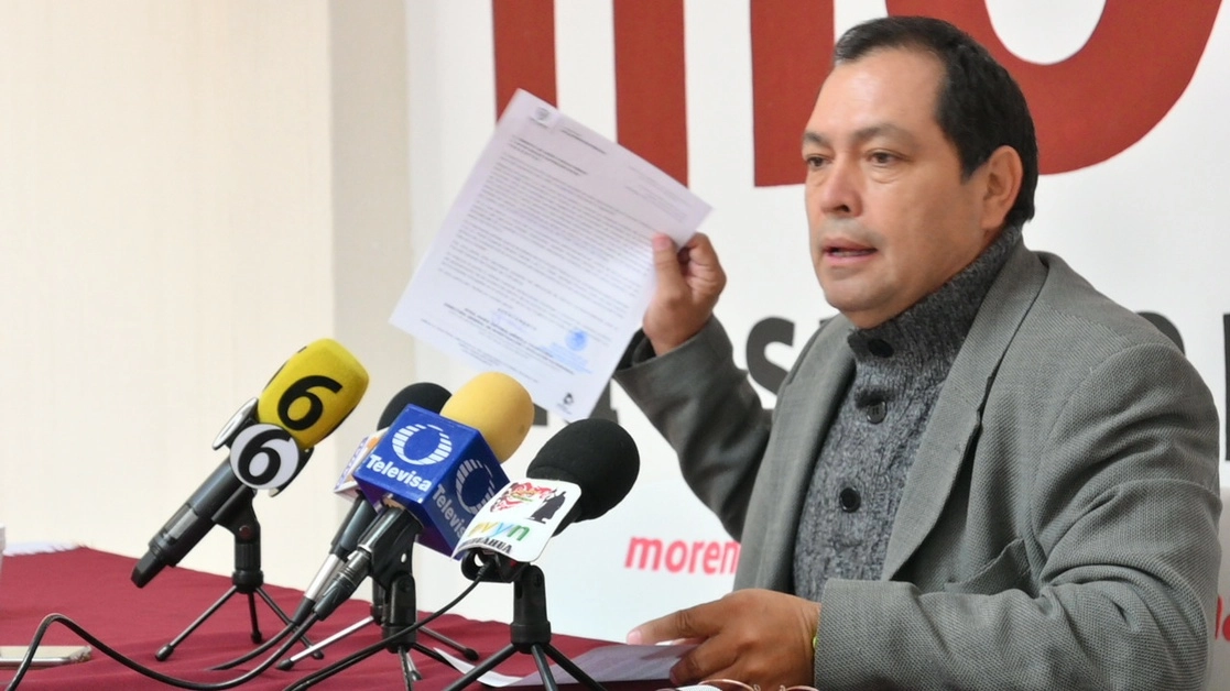 Los abogados de Morena en la entidad denunciaron que la FGE busca prescriba el delito. Foto La Jornada
