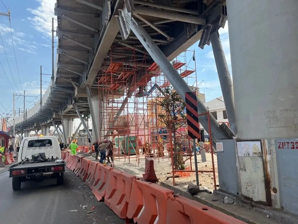 Uno de los tramos de la línea 12 del Metro, en el que se afinaban detalles el 27 de enero de 2024. Foto María Luisa Severiano