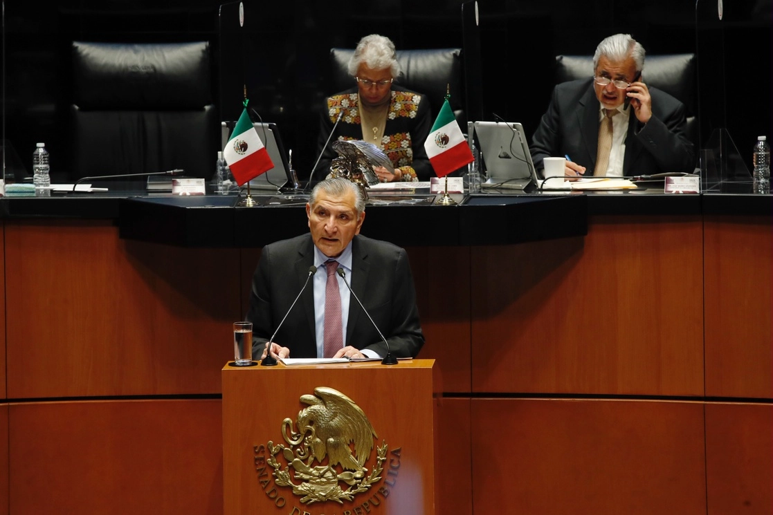 El secretario de Gobernación, Adán Augusto López Hernández compareció por primera vez ante el Senado de la República, el 29 de septiembre de 2021. Foto Cristina Rodríguez