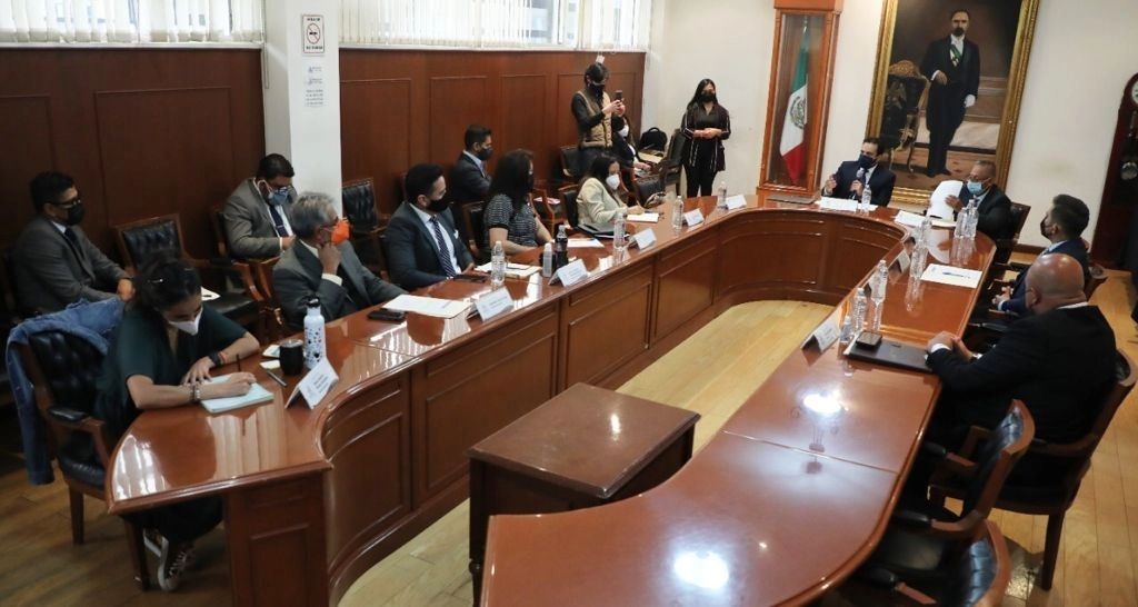 La comisión de Hacienda de Naucalpan se reunió este miércoles 20 de octubre de2020 debido a la crisis financiera que enfrenta el municipio mexiquense, pues tiene una deuda pública de más de mil 400 millones de pesos. Foto La Jornada