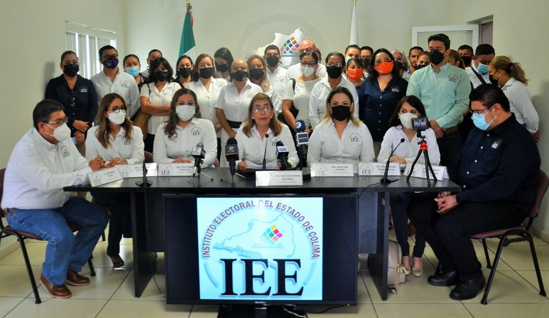 Funcionarios del Instituto Electoral de Colima demandaron ampliar su presupuesto para el pago de personal, el 29 de septiembre de 2022. Foto tomada del Twitter del @IEECOLIMA
 