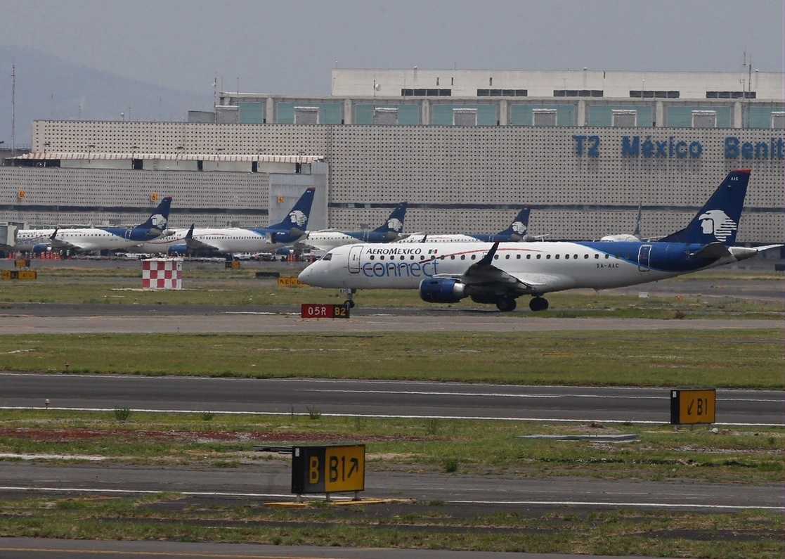 Aviones de Aeroméxico en imagen de archivo. Foto Guillermo Sologuren
