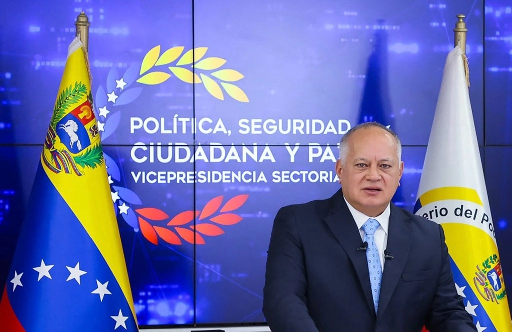 Diosdado Cabello, ministro del Interior de Venezuela, durante una conferencia de prensa en Caracas, el 6 de enero de 2025. Foto Afp