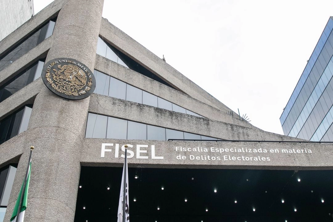 Fachada de la Fiscalía Especializada en materia de Delitos Electoral, en la colonia Tizapán San Ángel.
