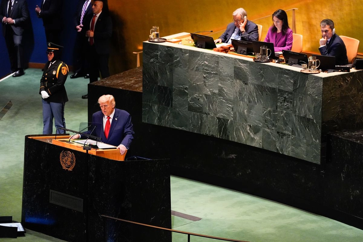 El presidente Donald Trump se dirige a la 80.ª sesión de la Asamblea General de las Naciones Unidas, en la sede de la ONU, el 23 de septiembre de 2025