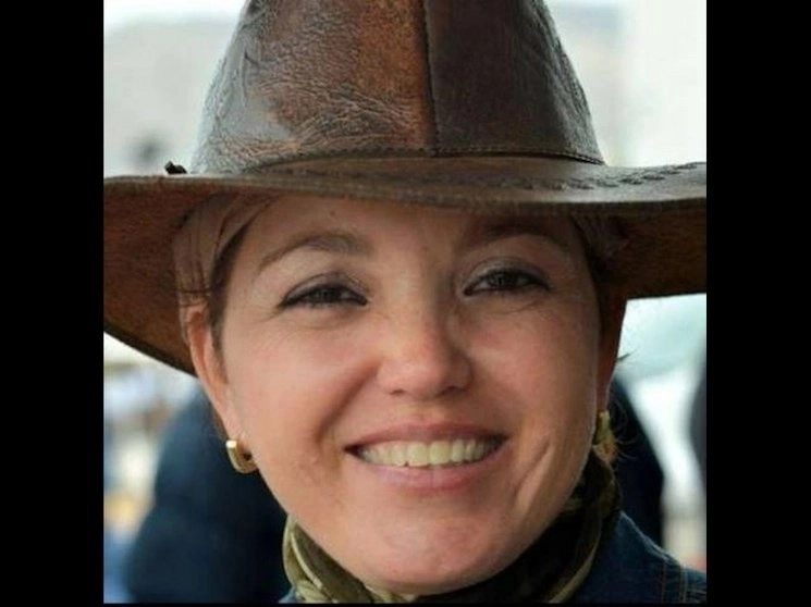 Miroslava Breach Velducea fue una periodista que investigó sobre temas de violaciones de derechos humanos, situación en la Sierra Tarahumara, narcotráfico y corrupción. Fue asesinada el 23 de marzo de 2017. Foto La Jornada
