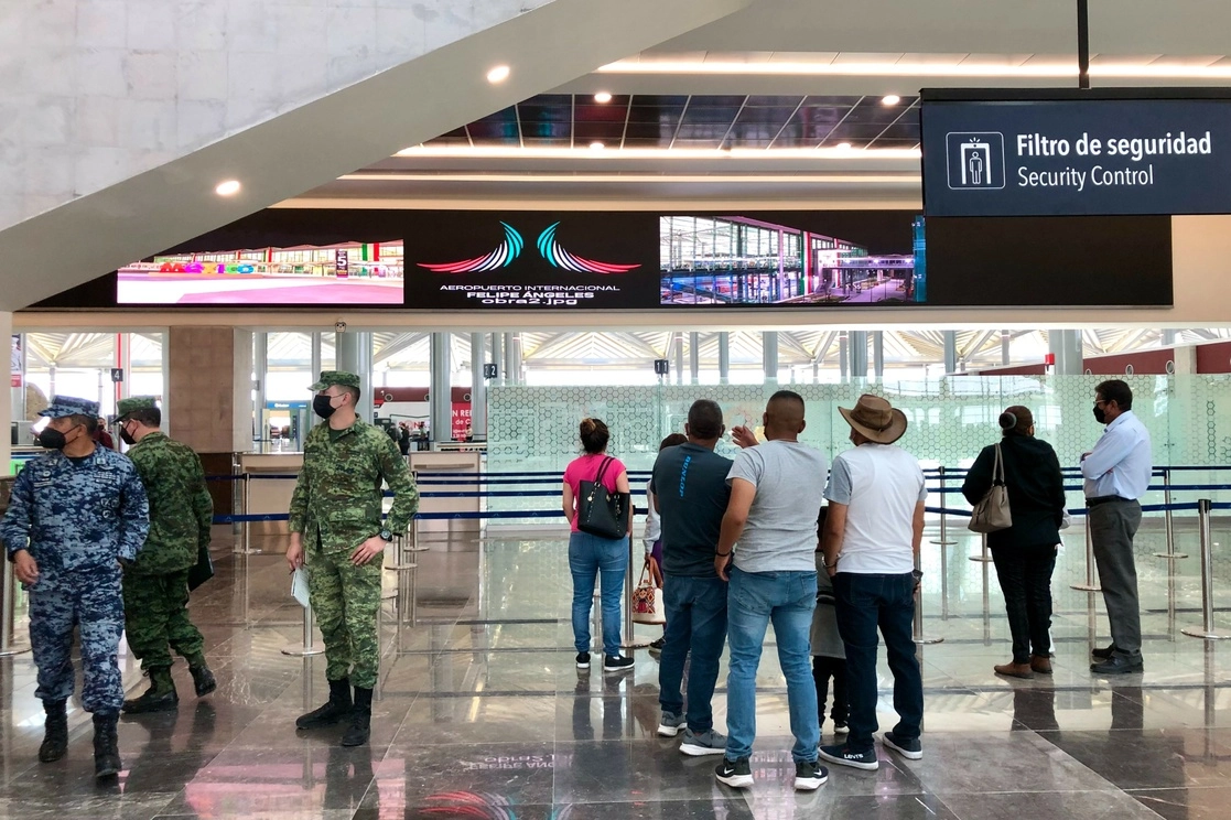 Aeroméxico informó que durante agosto la oferta de asientos será cercana a los 50 mil, lo que representa más de 400 por ciento de crecimiento. Foto Luis Castillo / Archivo