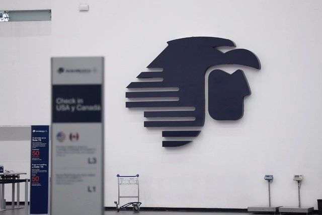 Grupo Aeroméxico informó que llegó a un acuerdo con tenedores de sus certificados bursátiles para que le otorguen "una espera" de hasta 12 meses a la compañía. Foto Cristina Rodríguez / Archivo