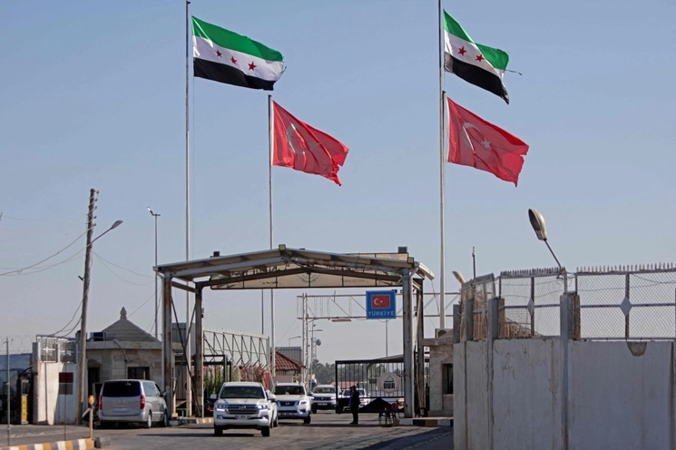 En el cruce fronterizo entre Turquía y la provincia siria de Alepo, el 27 de agosto de 2023. Foto Afp 