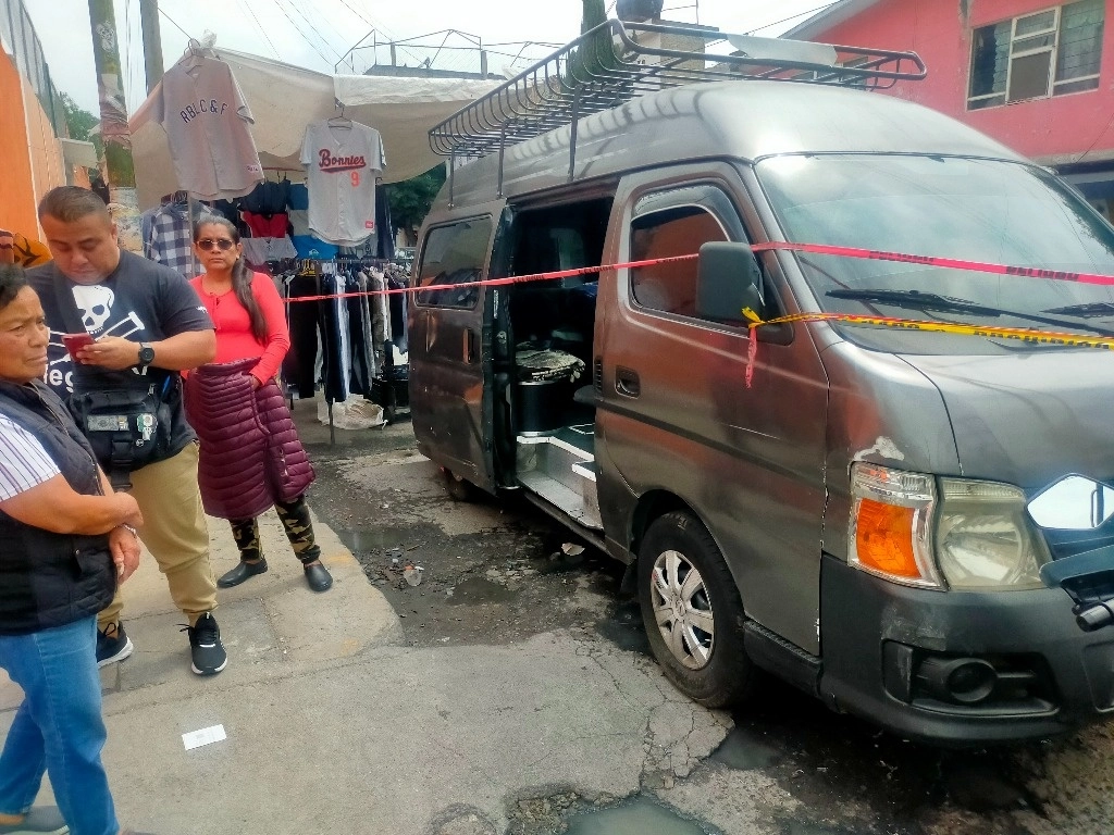 “El doctor Jorge Armando “N”, pedimos que sea realmente un hombre, que sea un caballero y diga aquí voy a solucionar, indemnizar. Foto Silvia Chávez González