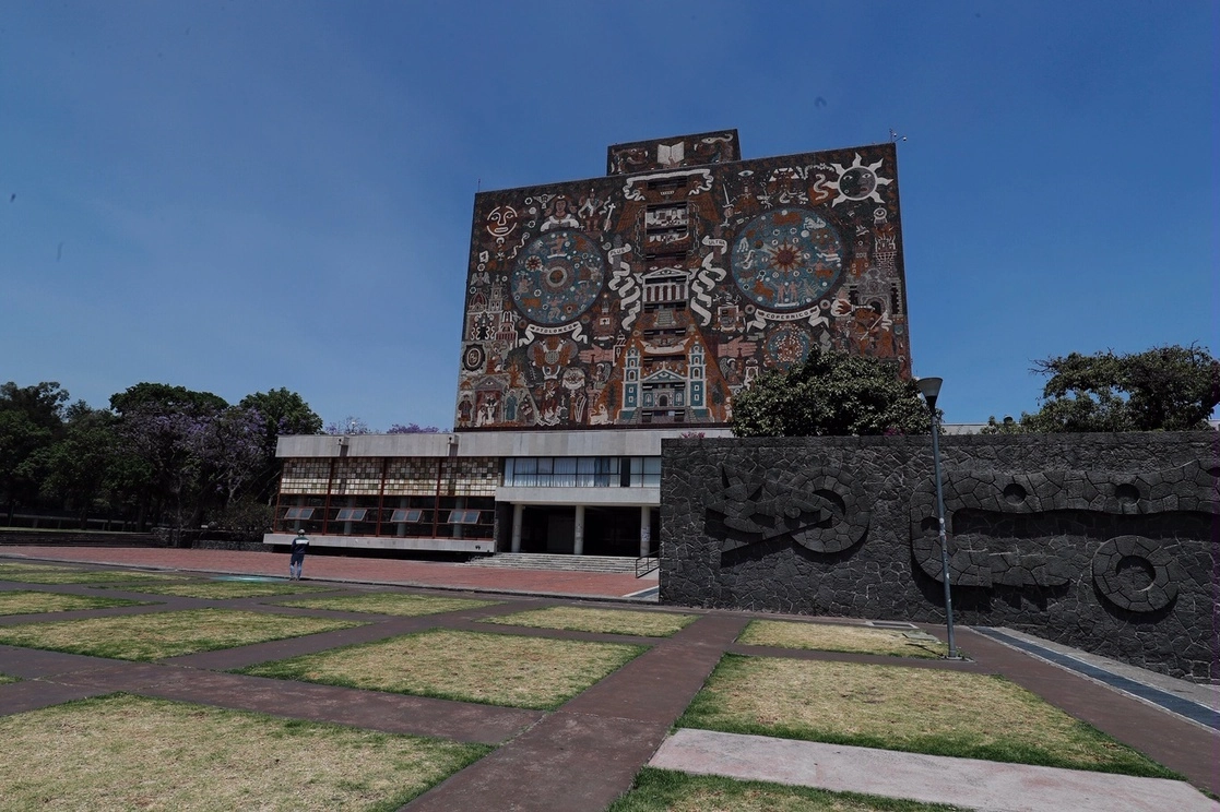 La Biblioteca Central de la UNAM en Ciudad Universitaria. Foto Cristina Rodríguez / Archivo