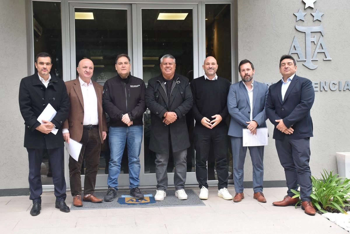 La AFA implementó la medida prohibitiva en 2013 tras la muerte de un aficionado en medio de incidentes en un partido de Primera División entre Estudiantes y Lanús. Foto 