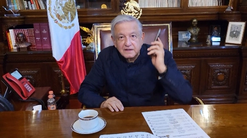 El presidente Andrés Manuel López Obrador informó, a través de su cuenta de Twitter, que no hubo daños mayores tras el sismo registrado hoy. Foto Twitter @lopezobrador_

