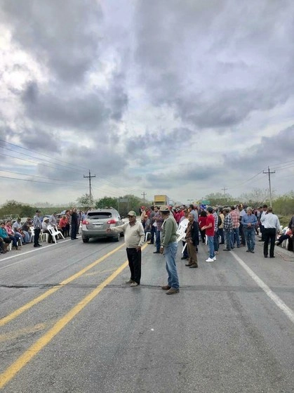Imagen de archivo de los inconformes por la suspensión del programa Agricultura por Contrato. Foto 'La Jornada'

