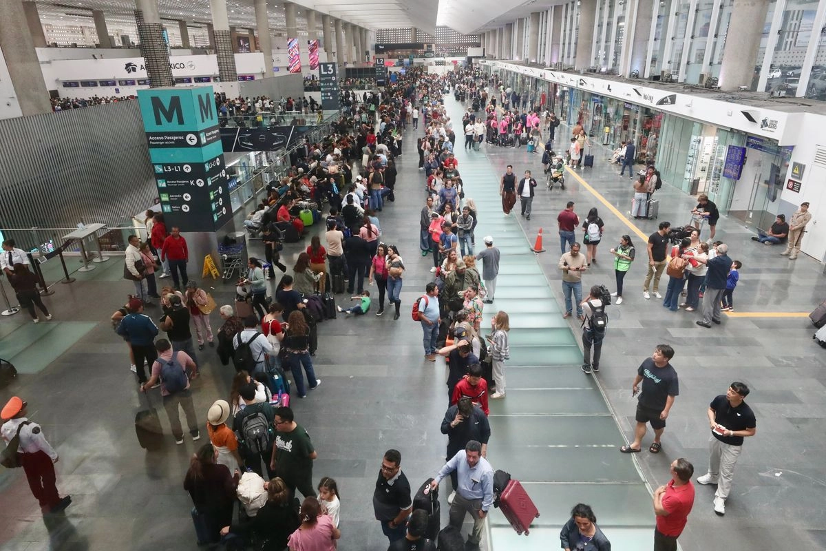 Se prevé que los 44 vuelos que arriban por hora al día tengan una ocupación total, que actualmente es de entre el 75 y 80 por ciento.