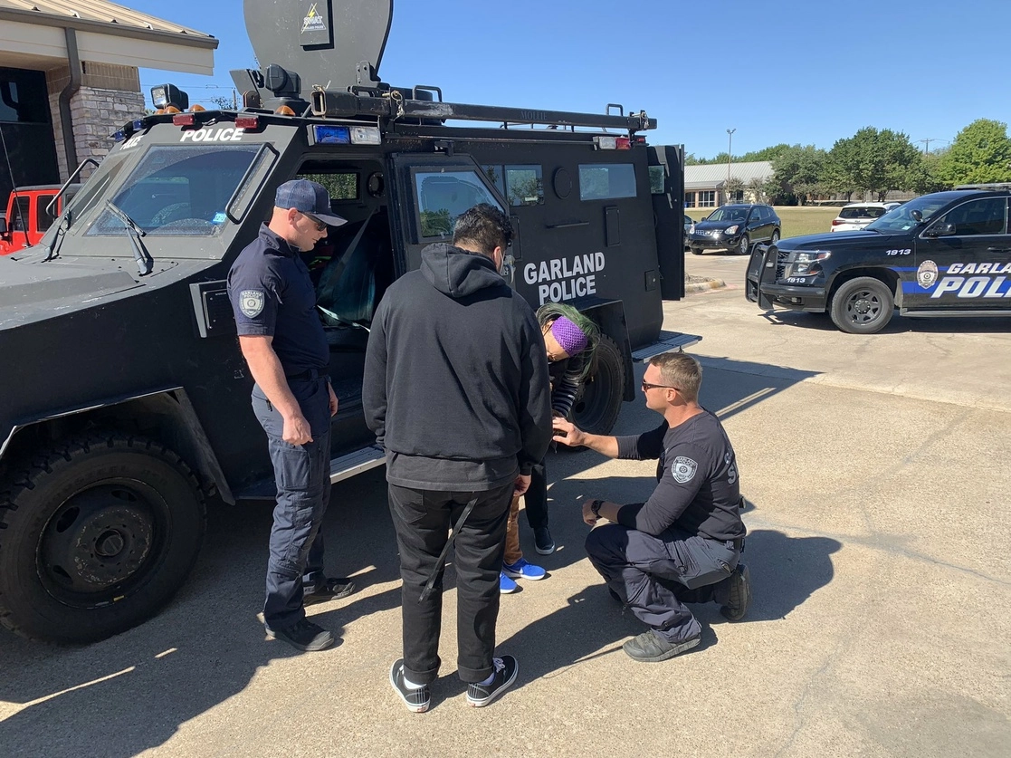 Oficiales de la Policía de Garland, Texas. Foto @GarlandPD