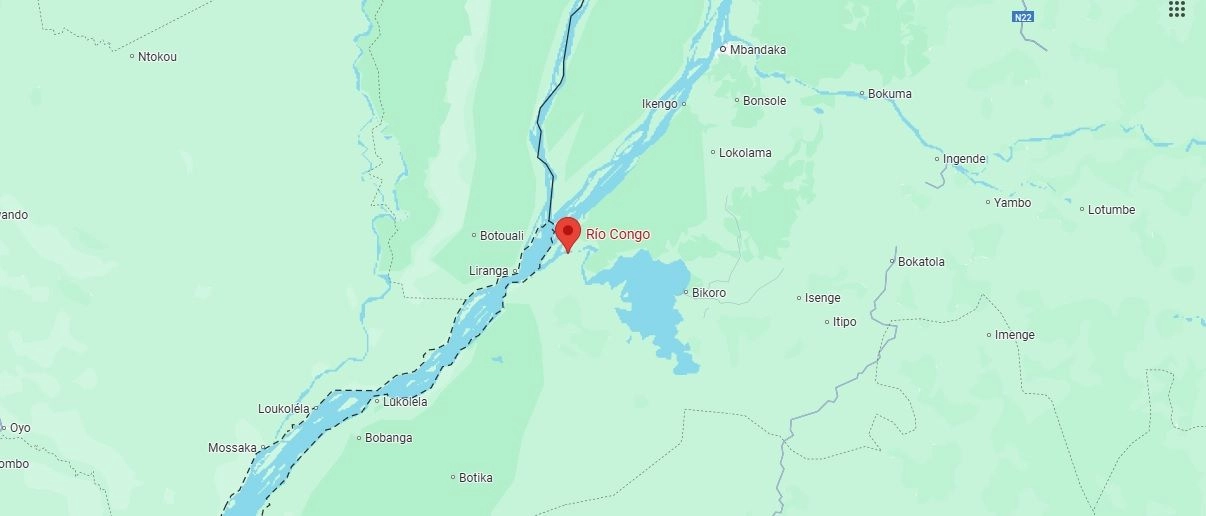 El incendio en el barco comenzó cuando una mujer cocinaba a bordo del barco que se desplazaba en el río Congo, al noroeste del país africano. Foto Tomada de 