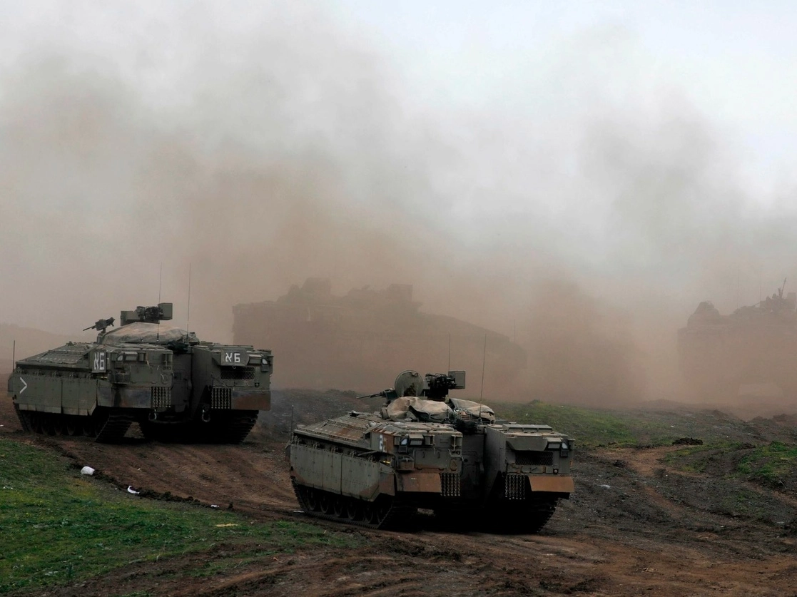 Al menos 57 soldados y combatientes partidarios del régimen de Damasco murieron en los peores bombardeos israelíes en Siria desde el 2018. Foto Afp 