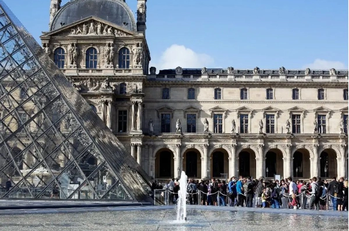 Museo de Louvre.