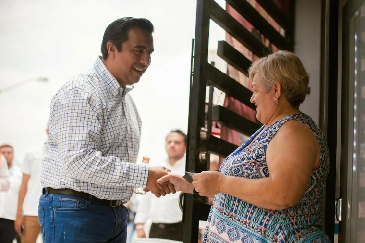 El alcalde de Santa Catarina, Jesús Nava Rivera, en imagen tomada de su perfil de facebook.