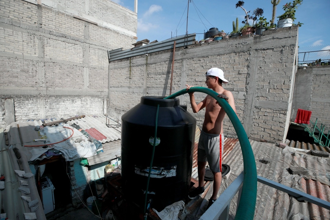 El Plan Integral de abasto de agua para el Valle de México busca hacer frente a la escasez que desde hace años enfretan algunas alcaldías. Foto Alfredo Domínguez