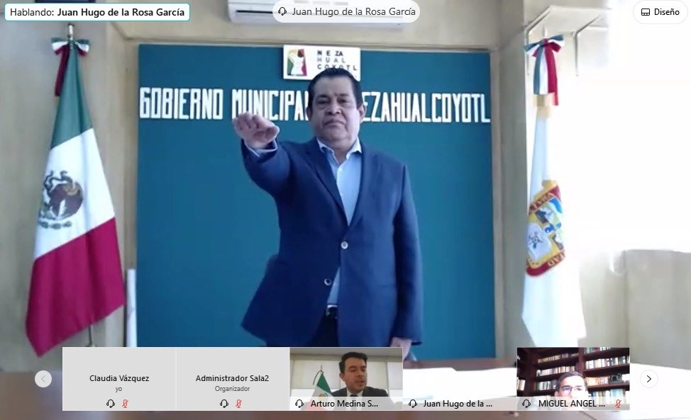 En sesión virtual alcaldes del país eligieron a Juan Hugo de la Rosa, como presidente de la conferencia nacional de seguridad pública municipal. Foto @rosaicela