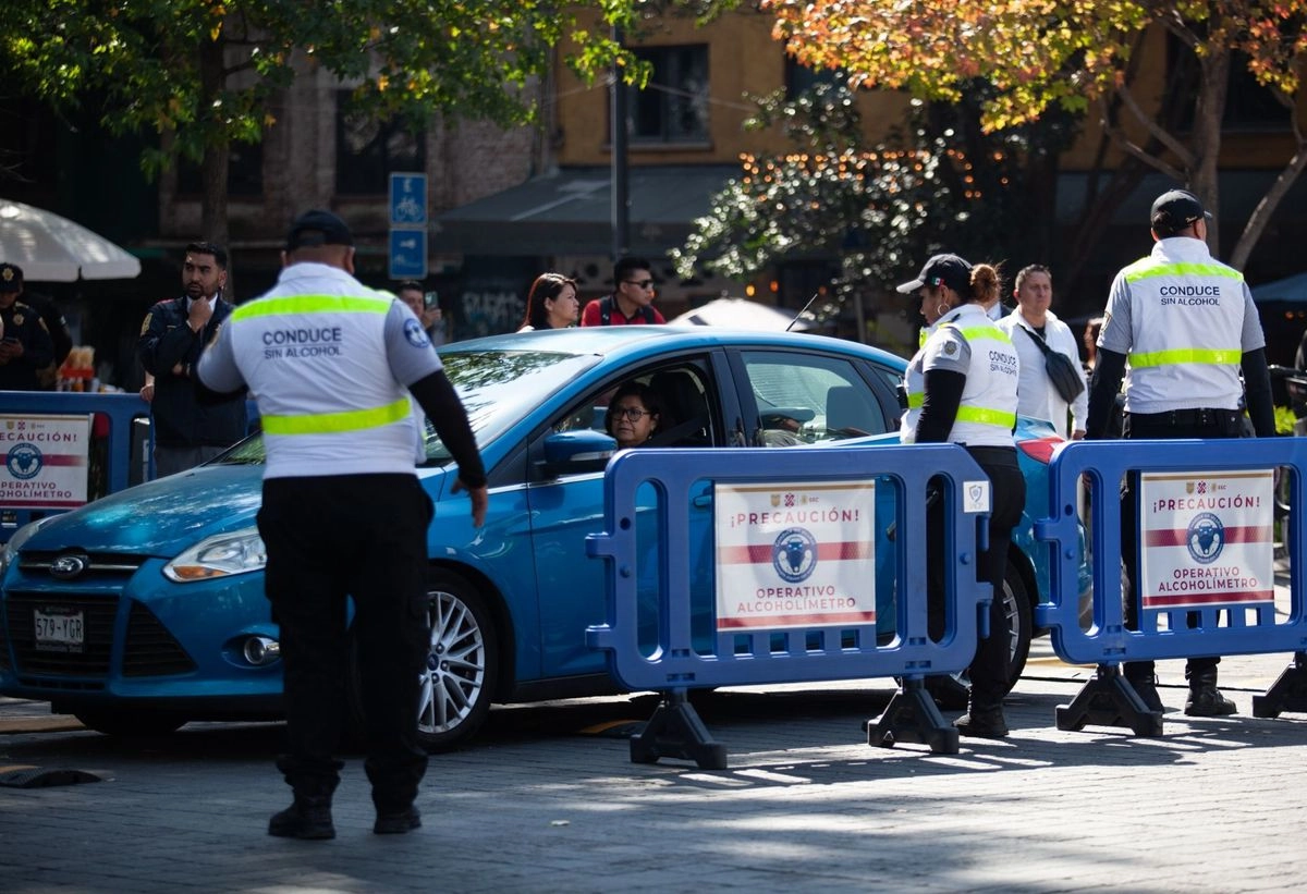 En el marco de las "Fiestas Patrias", los elementos de la policía adscritos a este programa realizó 45 mil 106 pruebas AlcoStop (ambiente interior del vehículo) y 557 pruebas de alcoholemia (aire espirado).

