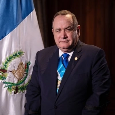 El presidente de Guatemala, Alejandro Giammattei. Foto tomada de la cuenta de Twitter @DrGiammattei
