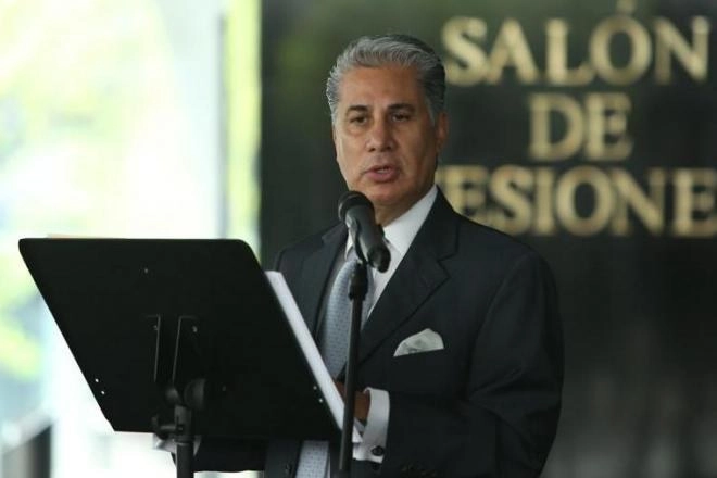 Alejandro Rojas Díaz Durán, aspirante a la dirigencia nacional de Morena. Foto Jesús Villaseca/Archivo
