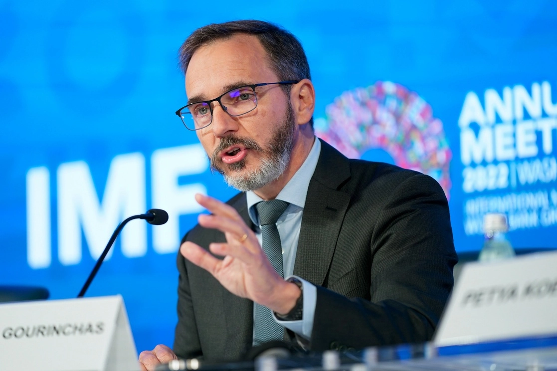 La actual crisis energética no será transitoria, sobre todo en Europa, y el reajuste geopolítico de los suministros energéticos que se está produciendo por la guerra en Ucrania es "amplio y permanente", dijo Pierre-Olivier Gourinchas, el 11 de octubre de 2022. Foto Ap