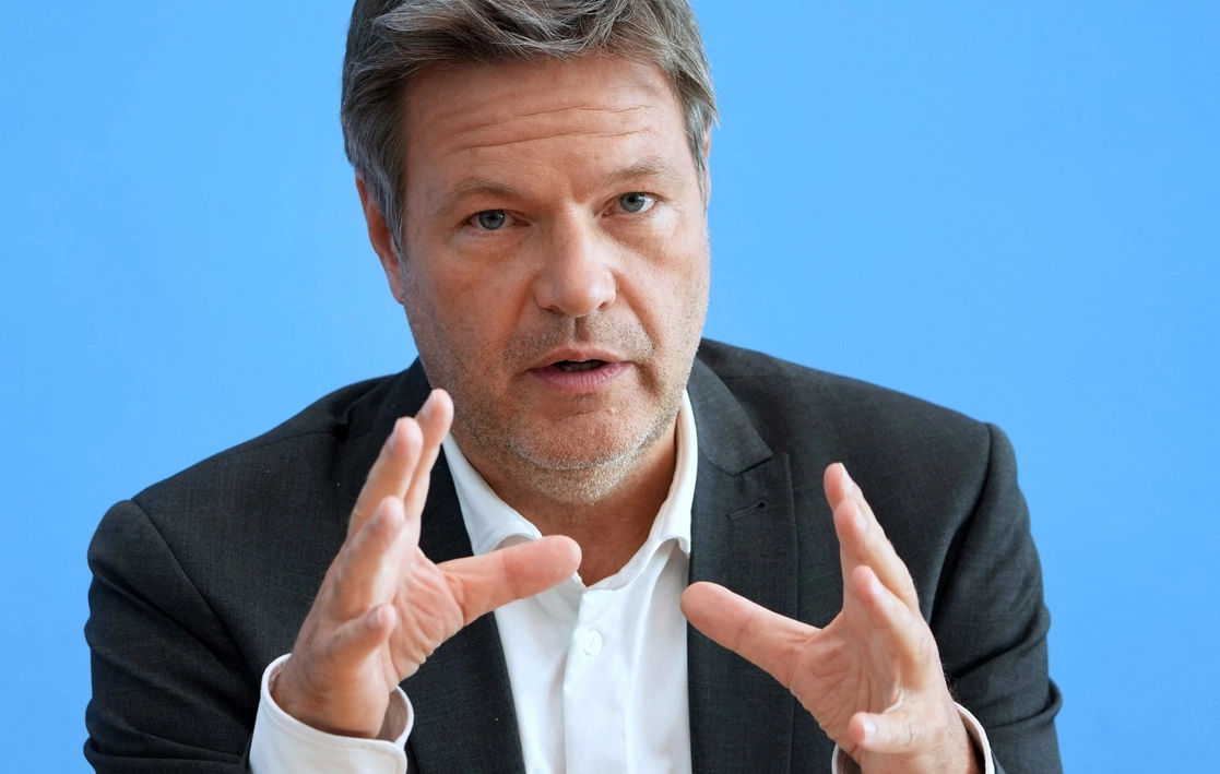 "Estamos viviendo una difícil crisis energética, que se está convirtiendo cada vez más en una crisis económica", señaló el ministro alemán de Economía, Robert Habeck, el 12 de octubre de 2022. Foto Ap
