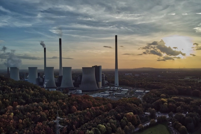 Planta de energía alimentada con cole 'Scholven' de la compañía de energía Uniper en Gelsenkirchen, Alemania. Foto Ap