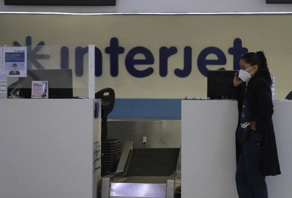 La cancelación de vuelos de Interjet ha provocado cientos de quejas ante la Procuraduría del Consumidor. Foto Yazmín Ortega