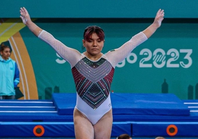 La gimnasta mexicana Alexa Moreno se llevó la medalla de bronce en la prueba de salto de caballo de la World Challenge Cup de Gimnasia Artística que se lleva a cabo en Varna, Bulgaria. Foto tomada de X @CONADE