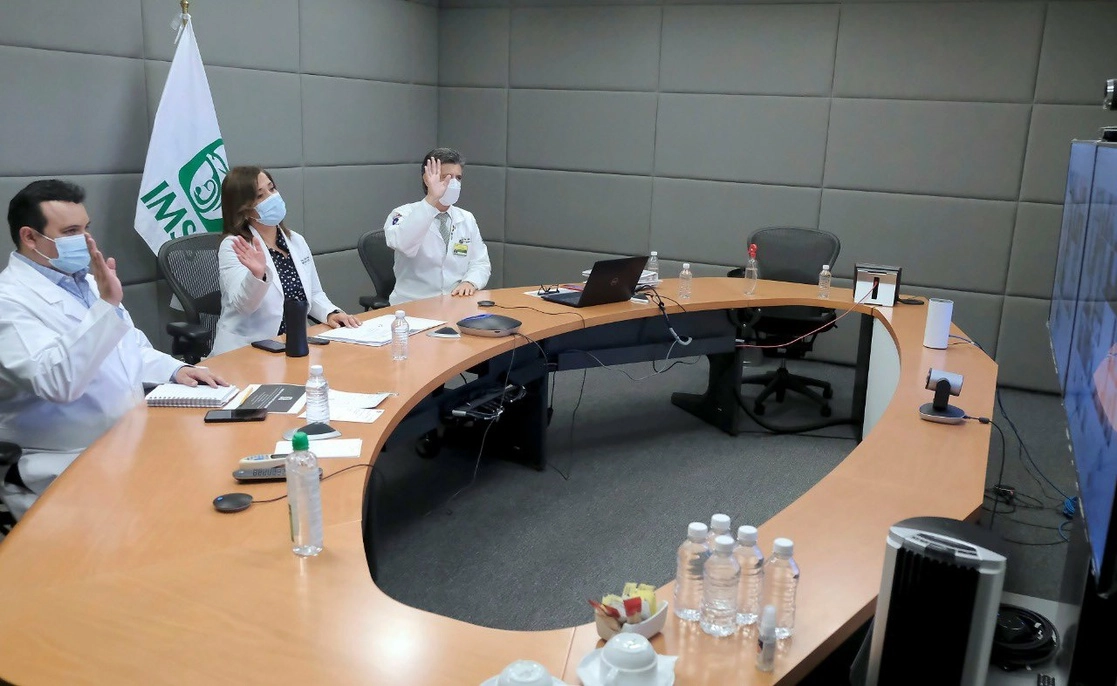 Reunión entre autoridades del IMSS y madres y padres de niñas y niños con cáncer, el 3 de junio de 2021. Imagen tomada del Twitter de @Tu_IMSS