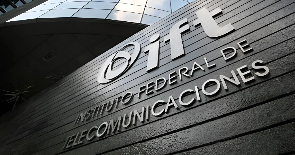 Algunos burócratas del IFT recibirán remuneraciones por encima de los 186 mil 93 pesos mensuales que conforman la percepción total del presidente Andrés Manuel López Obrador este 2024. Foto ‘La Jornada’ / Archivo 