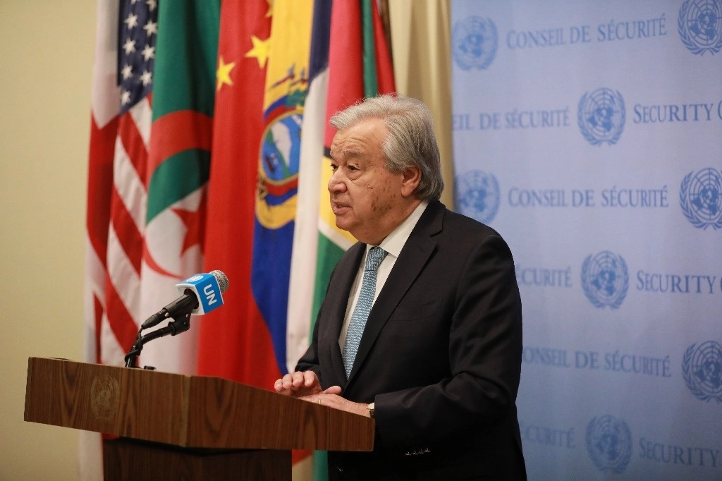 El secretario general de la ONU, Antonio Guterres, afirmó que el reporte muestra que el planeta "está al borde del abismo". Foto Xinhua