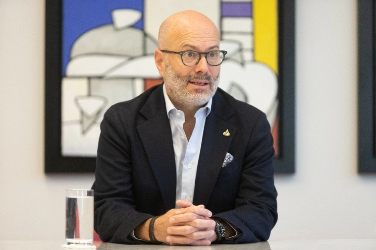 Las altas tasas de interés que hay en el país, propiciadas por el incremento en la tasa de referencia del BdeM, han comenzado a frenar la demanda por préstamos bancarios por parte de la población, afirmó Felipe García Ascencio. Foto Pablo Ramos / Archivo