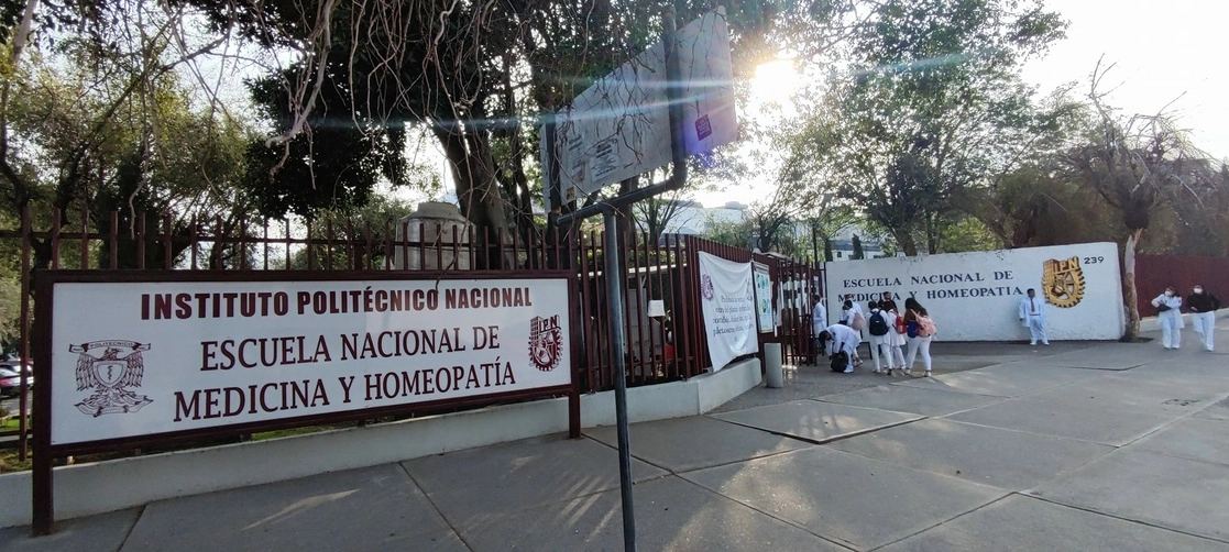 Perspectiva de la Escuela Nacional de Medicina y Homeopatía. Foto tomada de la página de Facebook: Información- Escuela Nacional de Medicina y Homeopatía -AGP / Archivo

