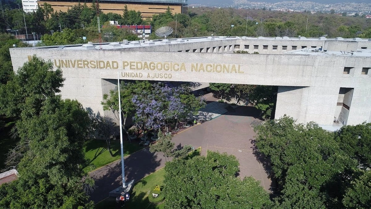 Los estudiantes inconformes, permanecen en paro desde el pasado 28 de octubre, en demanda de la renuncia de la rectora Rosa María Torres Hernández. 
